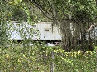 120 Phillip Ave, Interlachen, FL 32148