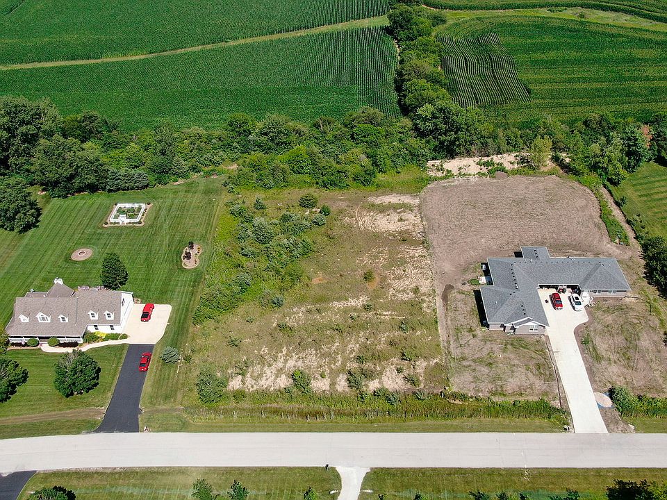 1st image of 27327 S Wildwood Dr