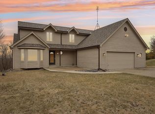 W2744 Lafollette Rd, Neosho, WI 53059