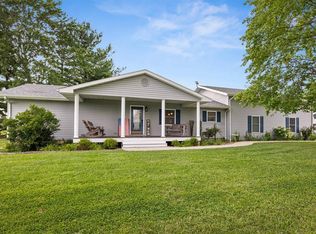 9805 Rummage Rd, Whitesville, KY 42378