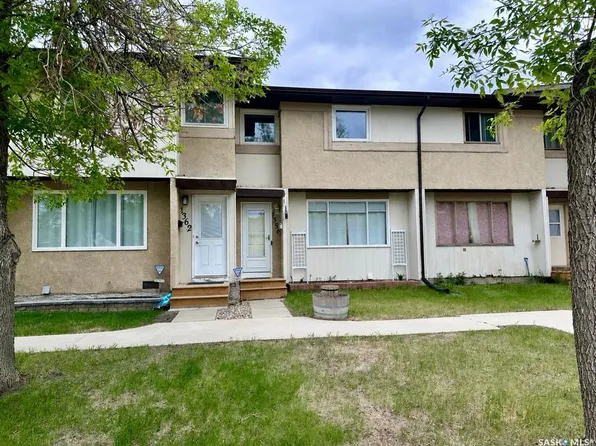 1358 BROWN STREET, Regina, SK S4N 5M3
