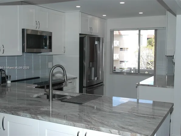 3571 Inverrary Dr APT 201, Fort Lauderdale, FL 33319