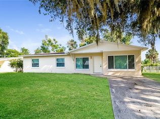 1510 Hampton Rd, Leesburg, FL 34748