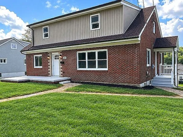 207 Grant St, Reynoldsville, PA 15851