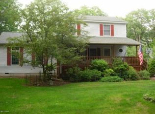 332 Raymondskill Rd, Milford, PA 18337