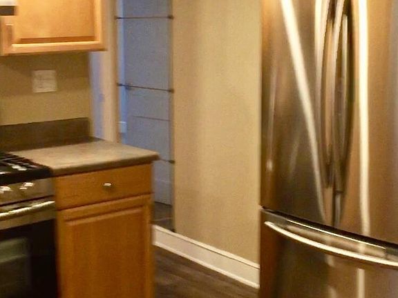 4th image of 806 S 5th Street # Second Floor