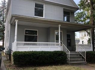 425 East Ave, Elyria, OH 44035
