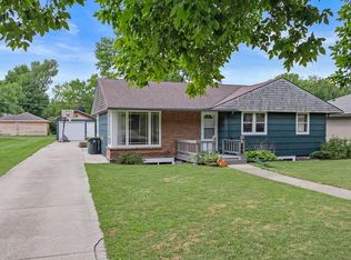 305 E 3rd St, Minneota, MN 56264
