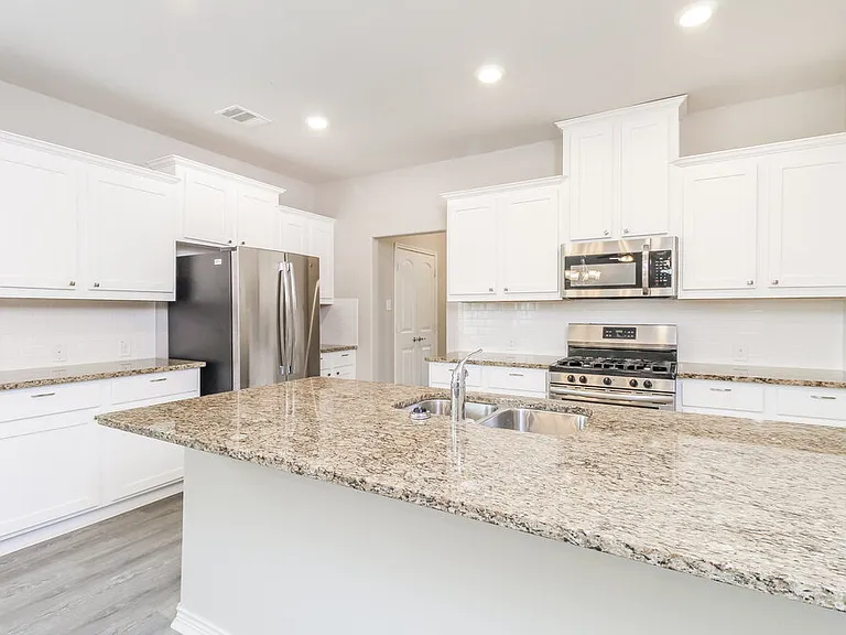 2157 Barx Dr — Photo 7