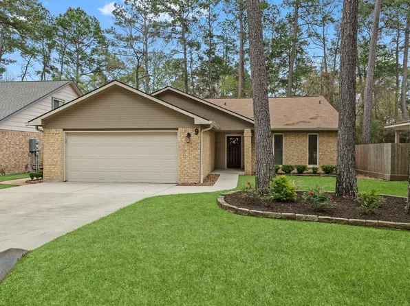 9 Pinewood Forest Court, The Woodlands, TX 77381