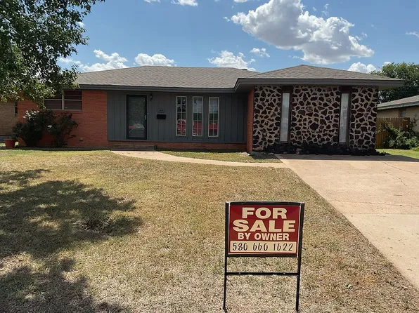 1404 N Glenn English St, Cordell, OK 73632
