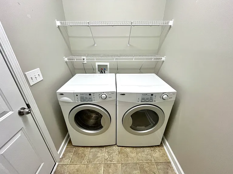 2456 Birch View Dr — Photo 74