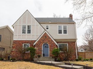 47 W Winthrope Rd, Kansas City, MO 64113