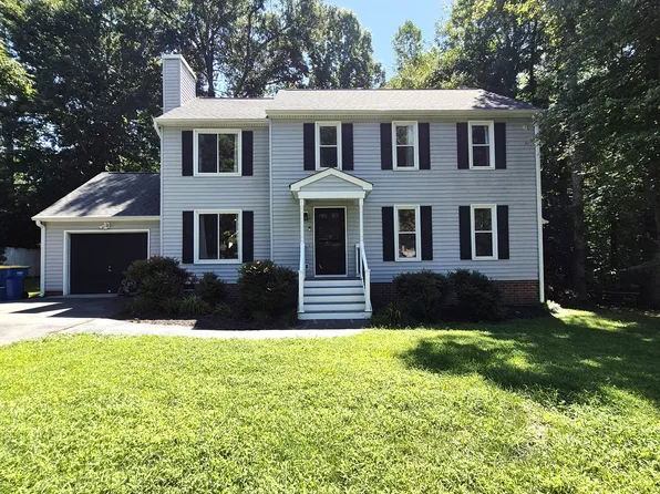 9019 Double Tree Ln, North Chesterfield, VA 23236