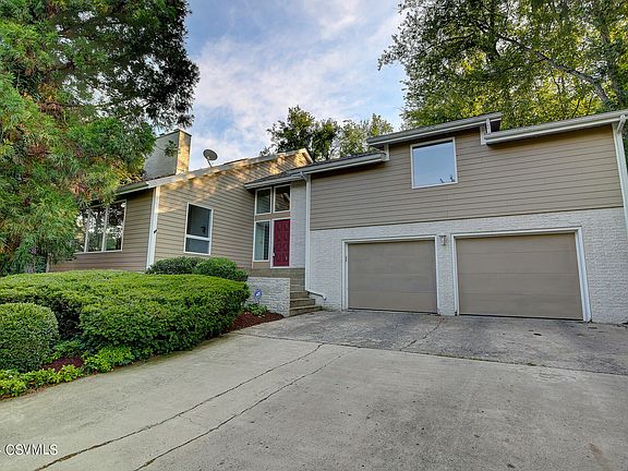 2nd image of 207 Beth Ellen Dr