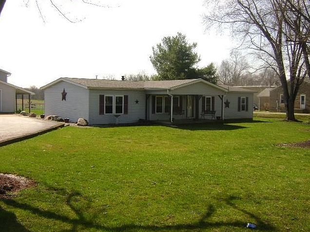 1st image of 801 E State Road 44