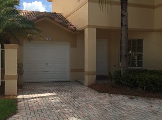 773 NW 170th Ter, Pembroke Pines, FL 33028