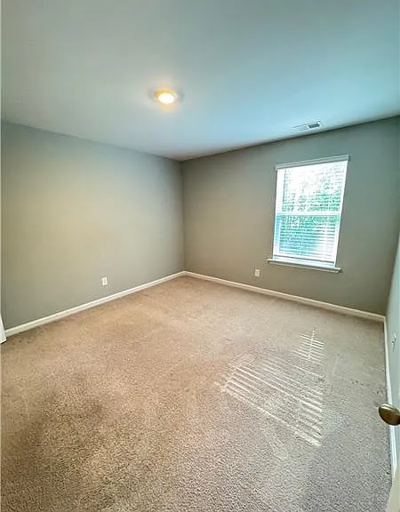 147 Troupe Dr — Photo 18