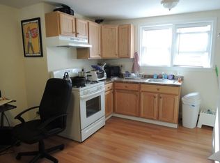 382 Franklin St #8K, Cambridge, MA 02139