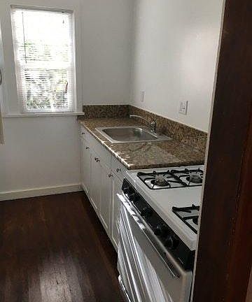 1010 E. Appleton - Unit 3 - kitchen