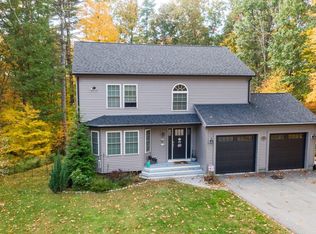 12 Gardner Ave, Sturbridge, MA 01566
