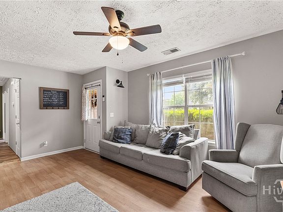 3rd image of 385 Sterling Creek Drive