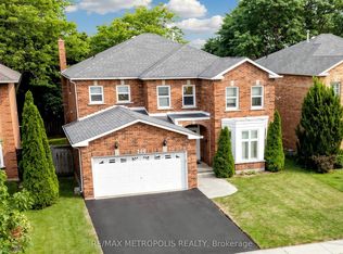 368 River Oaks Blvd W, Oakville, ON L6H 5E7