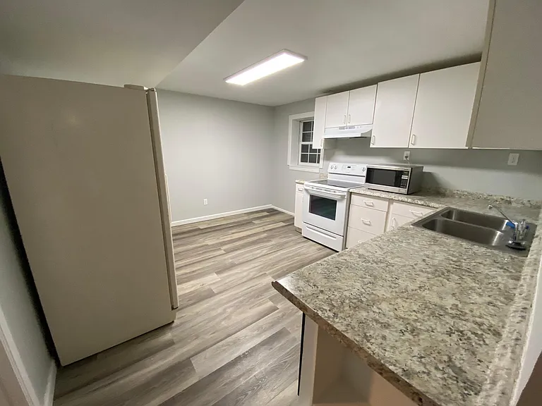 3510 Columbine Ct #BASEMENT — Photo 7