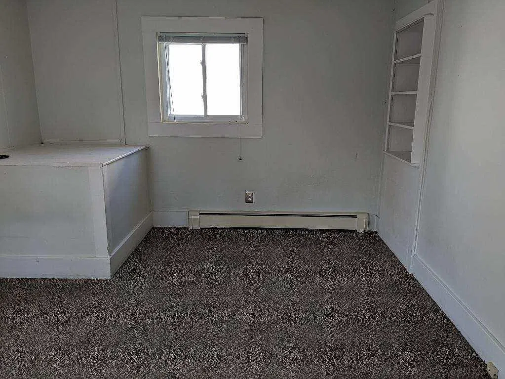 1 bed, 800 sqft, $825 — Photo 2