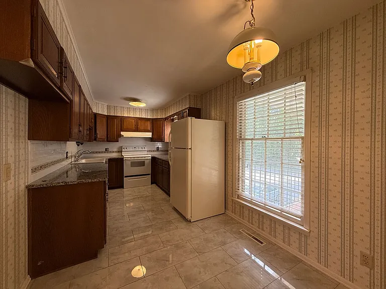 2711 Reynolda Rd #2D — Photo 4