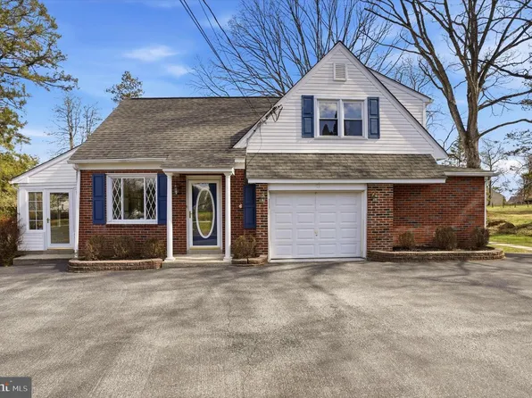 2880 Old Cedar Grove Rd, Broomall, PA 19008