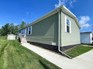 58481 Brookside Dr #26, New Haven, MI