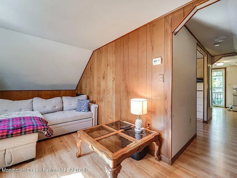 23 Briarcliff Pl #2 — Photo 4