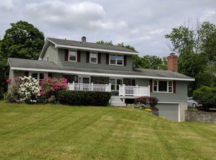 12 Firehouse Ln, Clinton Corners, NY 12514