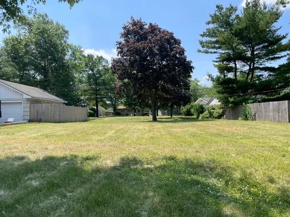 31 Indianwood Dr, Thornton, IL 60476