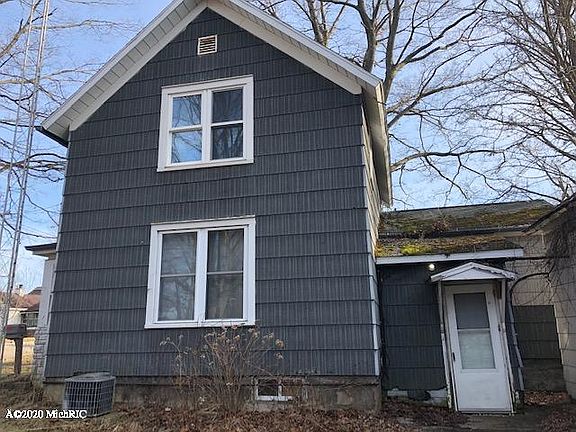 2nd image of 110 N Grant St