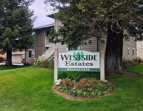2 bed, 864 sqft, $2,295 — Photo 1
