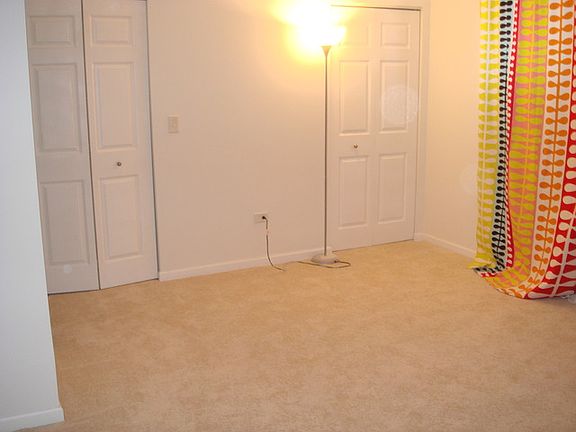 5th image of 3149 W Lexington St Unit 2