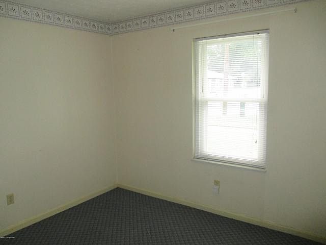 1st image of 240 Miller Ave