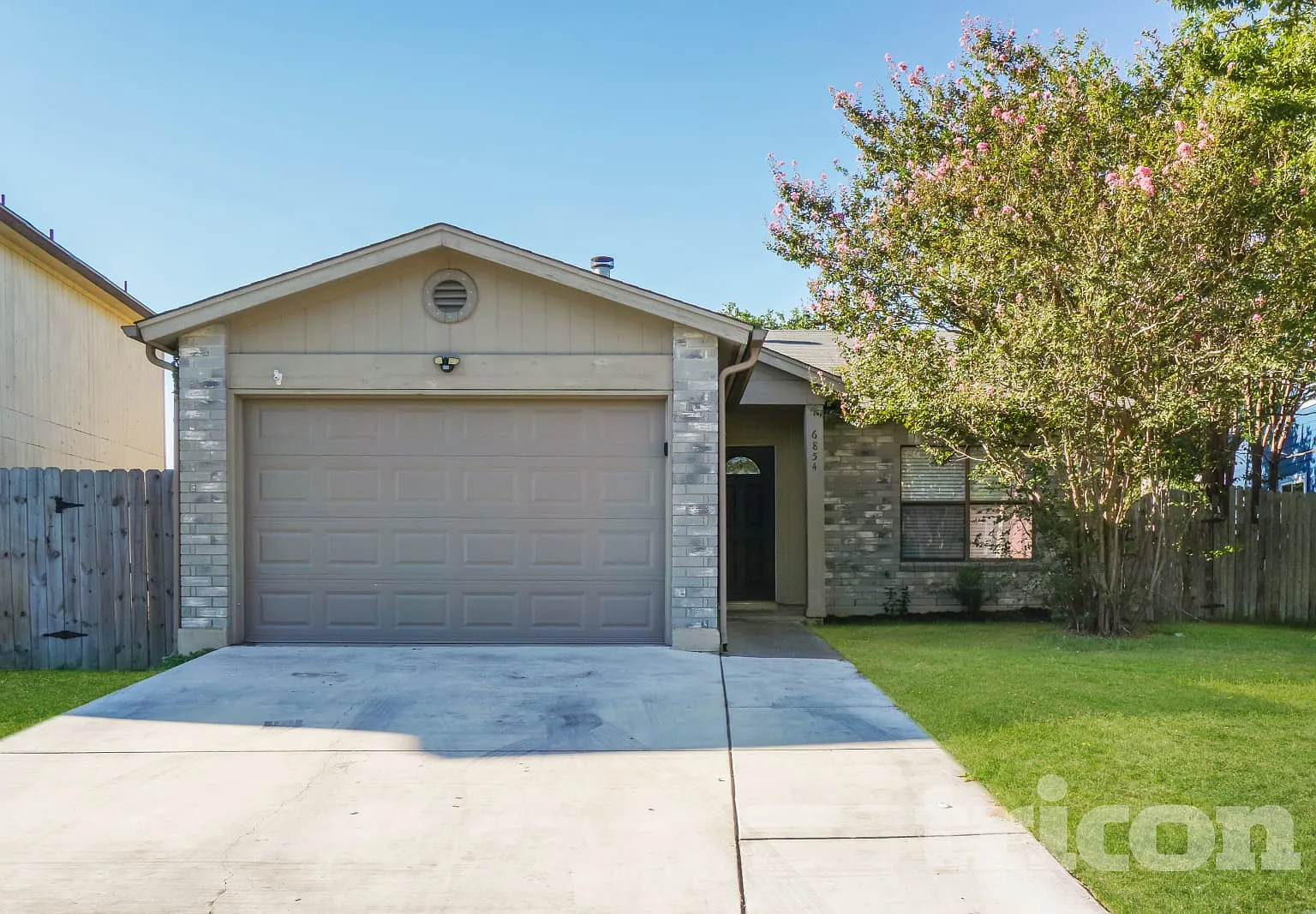 6854 Eden Grove Drive Converse TX — Photo 1