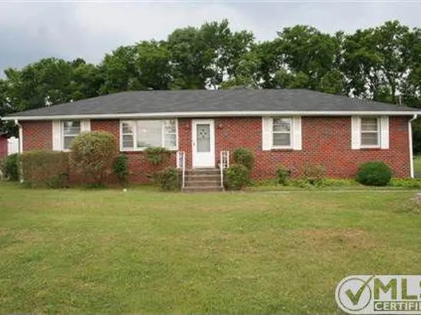 426 Eastland Ave, Lebanon, TN 37087