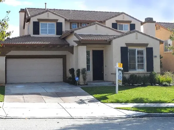 34825 Fairport Way, Yucaipa, CA 92399