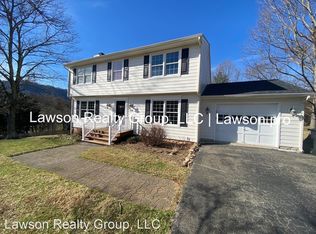 7842 Cedar Edge Rd, Roanoke, VA 24018