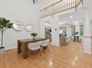 20 Pettee St #20, Newton Upper Falls, MA 02464