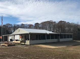 1849 New Hope Rd, Big Sandy, TN 38221