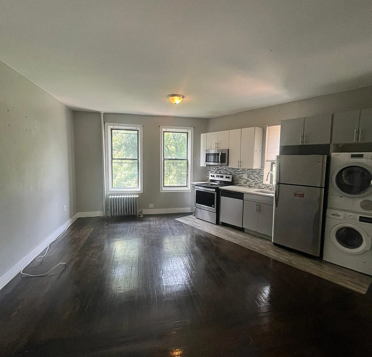 55 West Mosholu Parkway North — Photo 2