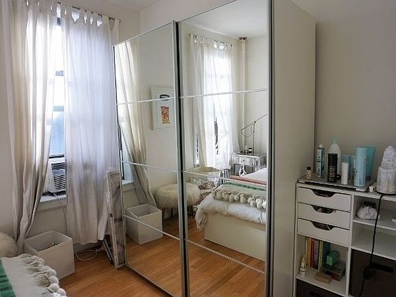 5th image of 261 Broome St APT 6H