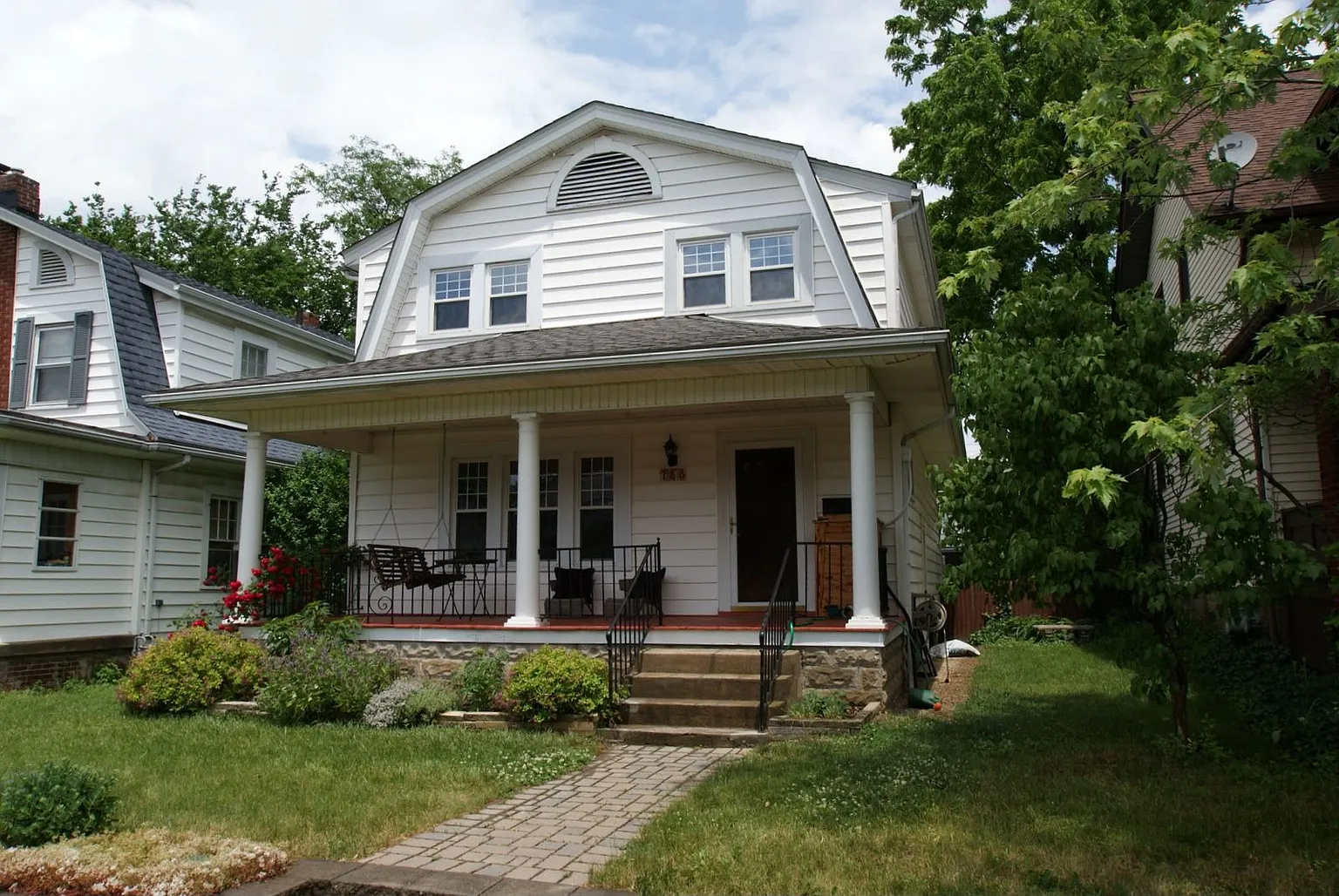 168 E Longview Ave photo 1
