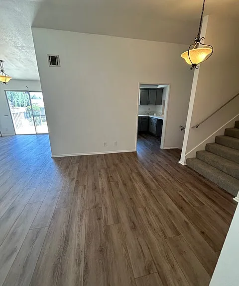 2614 E Richmond St — Photo 10