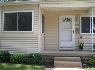 1603 Walnut St, Cedar Falls, IA 50613